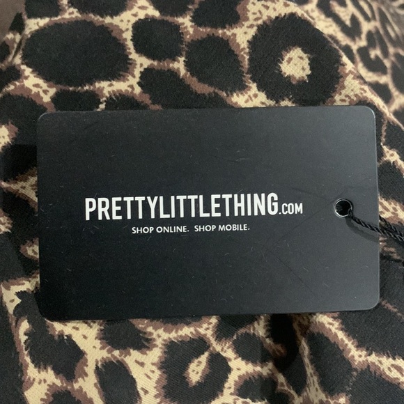 Pretty little thing Animal print leggings with stripes on the sides new size 12 - Picture 7 of 7